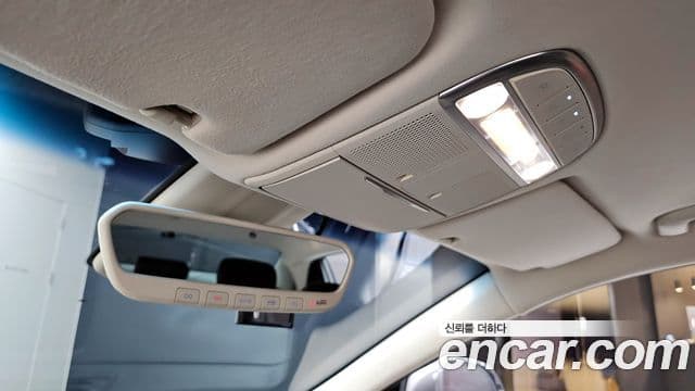 Genesis G90 Premium Luxury, 2019 19