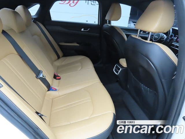 Kia K5 гибрид 3세대 Prestige, 2023 7