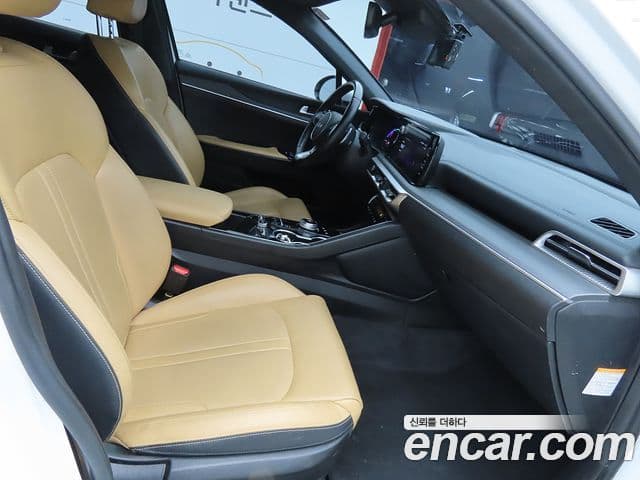 Kia K5 гибрид 3세대 Prestige, 2023 8