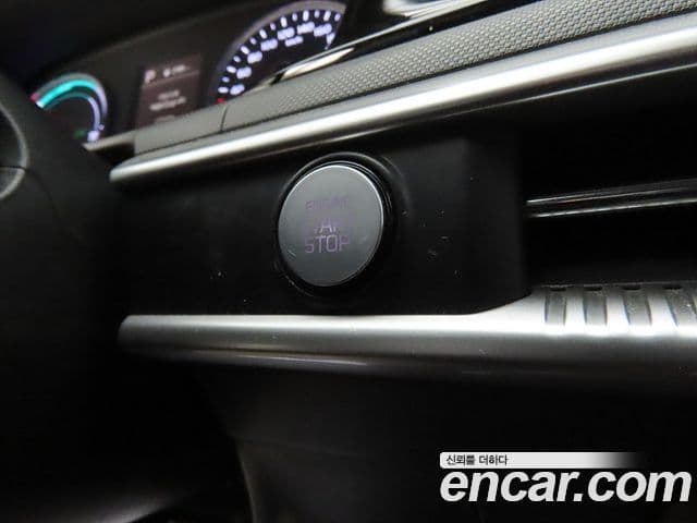 Kia K5 гибрид 3세대 Prestige, 2023 13