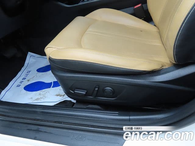 Kia K5 гибрид 3세대 Prestige, 2023 18