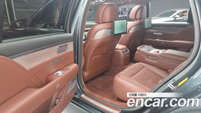 Genesis G90 (RS4) бензин 3.5 турбо AWD, 2022 12