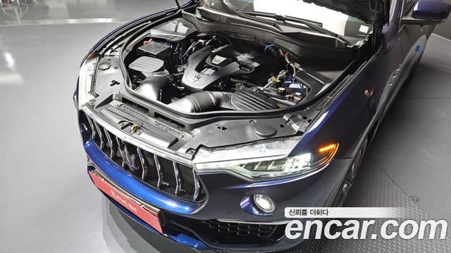 Maserati Levante 3.0 AWD GranLusso, 2020 6