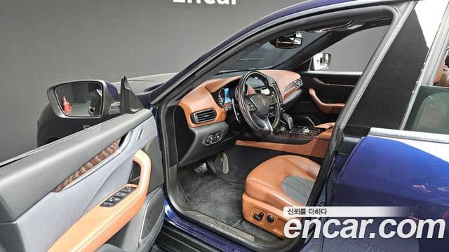 Maserati Levante 3.0 AWD GranLusso, 2020 10