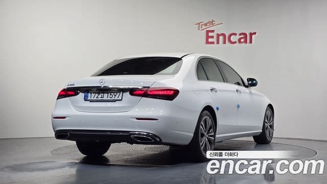 Mercedes-Benz E-класс W213 Avantgarde, 2021 2