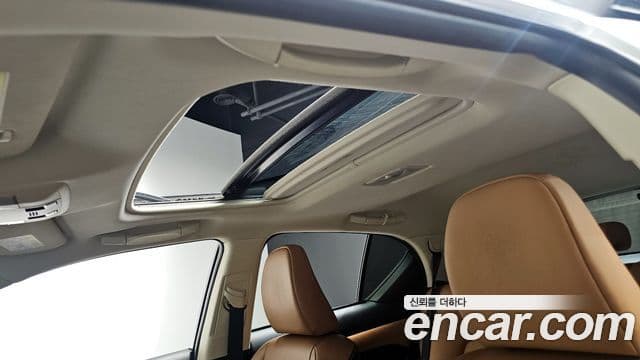 Lexus CT200h ZWA10, 2015 19