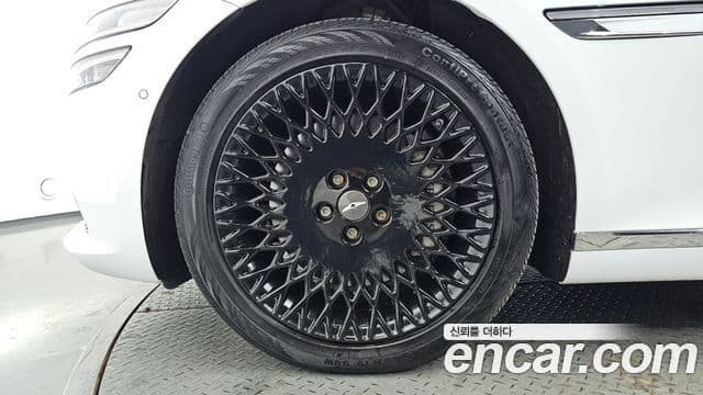 Genesis G80 (RG3) бензин 3.5 турбо AWD, 2023 все фото