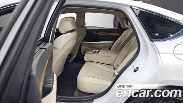 Genesis G80 (RG3) бензин 3.5 турбо AWD, 2023 11