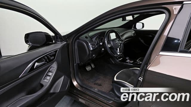 Infiniti Q30 Premium, 2017 10