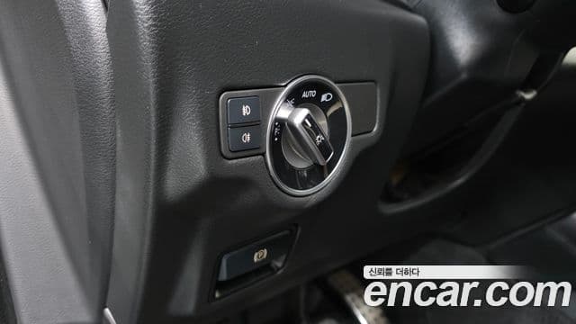 Infiniti Q30 Premium, 2017 12