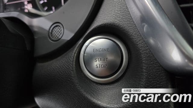 Infiniti Q30 Premium, 2017 18