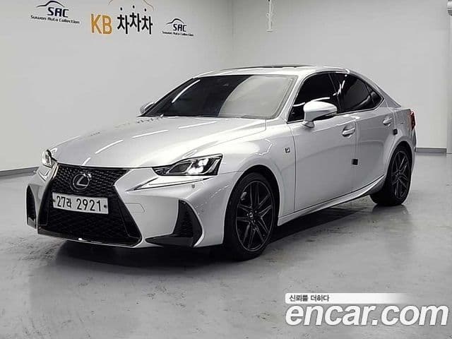 Lexus New IS300 F-Sport, 2019 2