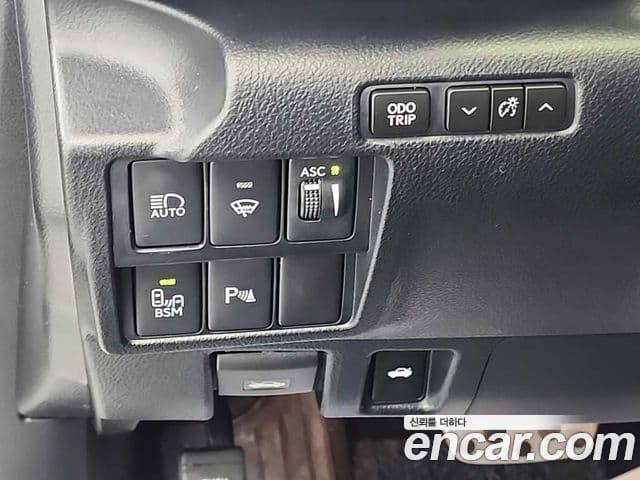 Lexus New IS300 F-Sport, 2019 19