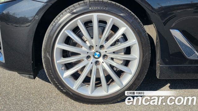 BMW 5시리즈 (G30) Luxury, 2023 все фото