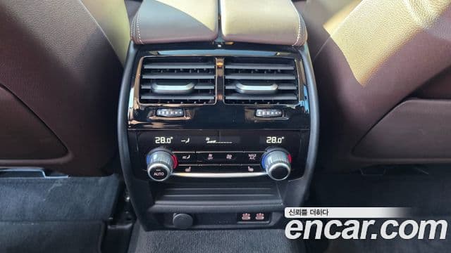 BMW 5시리즈 (G30) Luxury, 2023 18