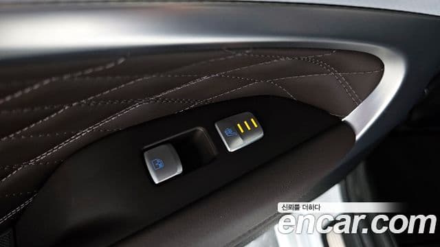 Genesis The / новый New G70, 2022 17