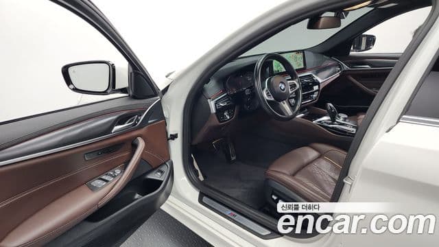 BMW 5시리즈 (G30) 523d M Sport, 2023 10