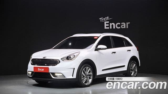 Kia Niro Prestige, 2018 1