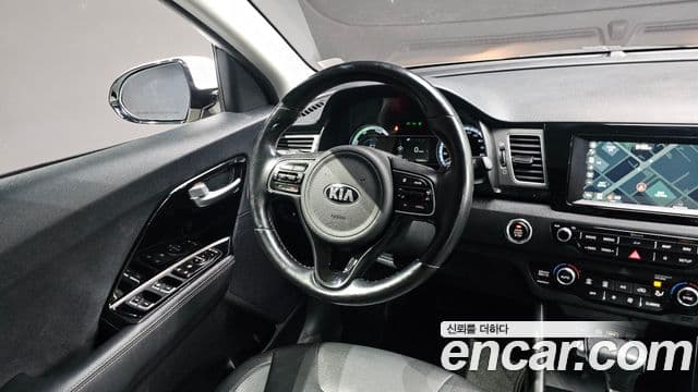 Kia Niro Prestige, 2018 13