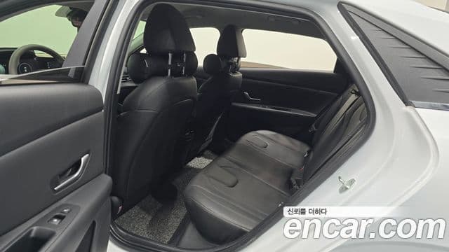 Hyundai Avante (CN7) Inspiration, 2022 12