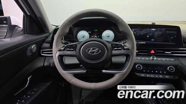 Hyundai Avante (CN7) Inspiration, 2022 13