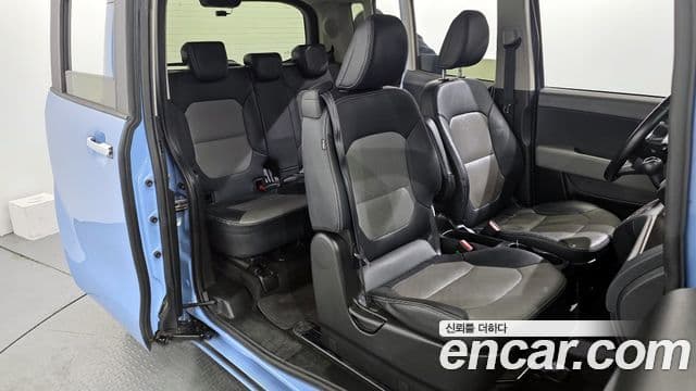 Kia The / новый New Ray Signature, 2021 12