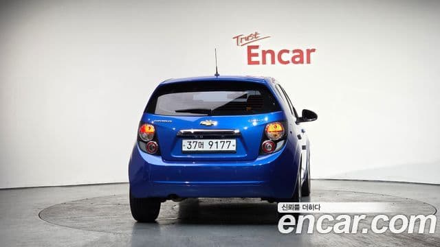 Chevrolet(GM대우) 아베오 хэтчбек топовая версия, 2012 4