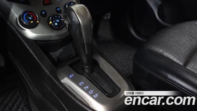 Chevrolet(GM대우) 아베오 хэтчбек топовая версия, 2012 9