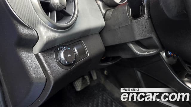 Chevrolet(GM대우) 아베오 хэтчбек топовая версия, 2012 18