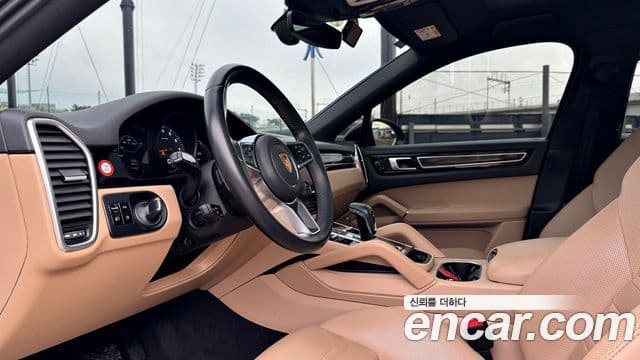 Porsche Cayenne (PO536) 3.0 купе, 2021 11