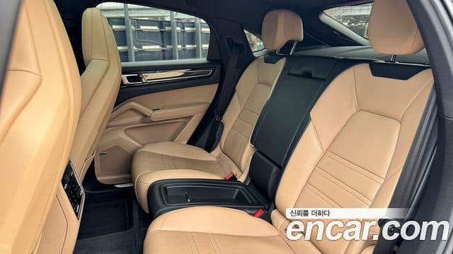 Porsche Cayenne (PO536) 3.0 купе, 2021 13