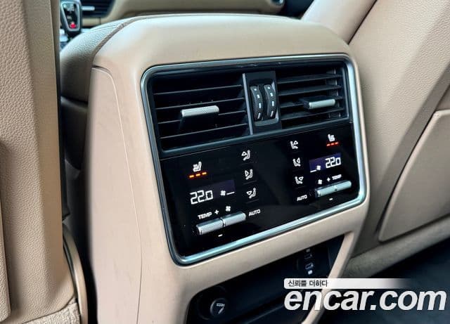 Porsche Cayenne (PO536) 3.0 купе, 2021 18