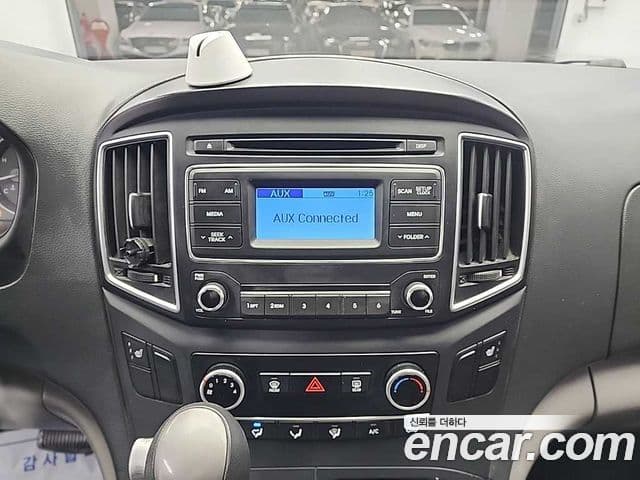 Hyundai Grand Starex Smart, 2018 12