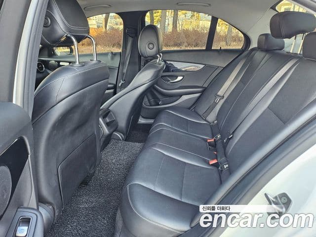 Mercedes-Benz C-класс W205, 2017 9