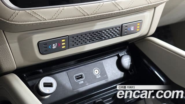 KG모빌리티(SsangYong) G4 Rexton белый Edition, 2020 19