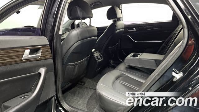 Hyundai LF Sonata 2.0 Smart, 2015 12