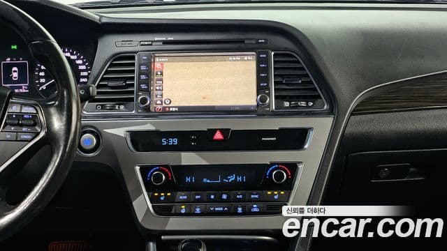 Hyundai LF Sonata 2.0 Smart, 2015 16