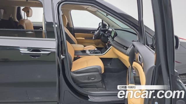 Kia Carnival 4세대 Signature, 2023 11