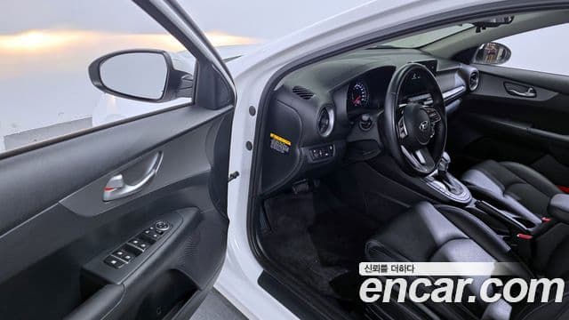 Kia All New K3 Standard, 2021 10