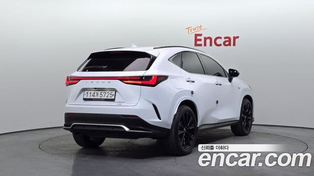 Lexus NX450h+ 2세대 F-Sport, 2022 2