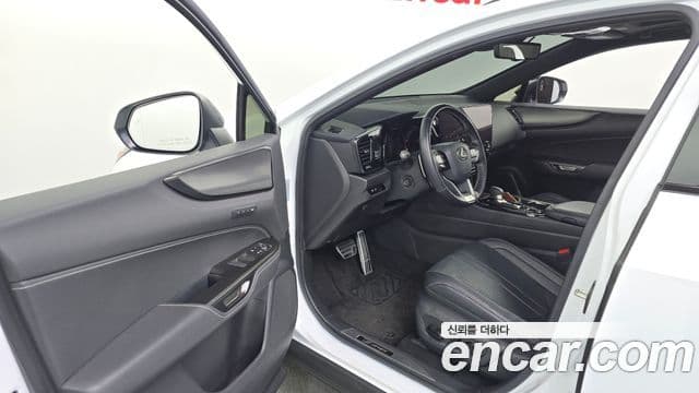 Lexus NX450h+ 2세대 F-Sport, 2022 10