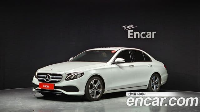 Mercedes-Benz E-класс W213 Avantgarde, 2019 1