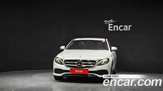 Mercedes-Benz E-класс W213 Avantgarde, 2019 3