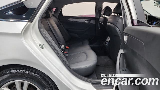 Hyundai LF Sonata Modern, 2015 12