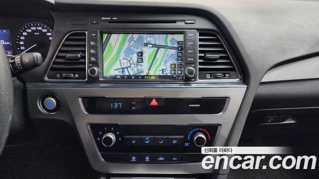 Hyundai LF Sonata Modern, 2015 15