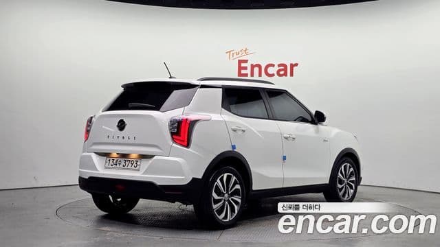 KG모빌리티(SsangYong) Berry New Tivoli V3, 2022 2