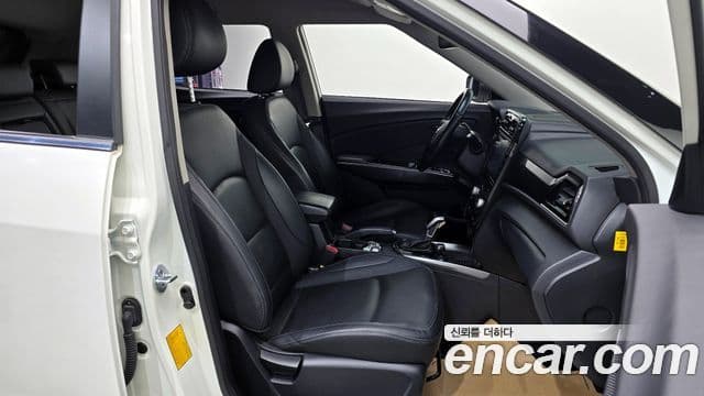 KG모빌리티(SsangYong) Berry New Tivoli V3, 2022 12