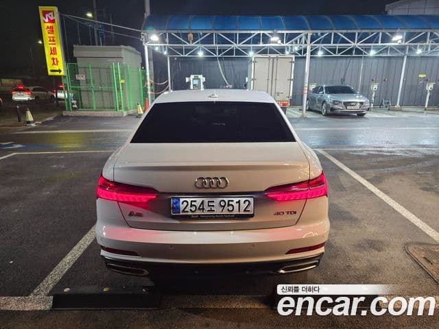 Audi A6 (C8) Premium, 2023 4