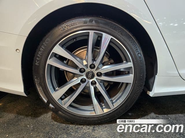 Audi A6 (C8) Premium, 2023 19