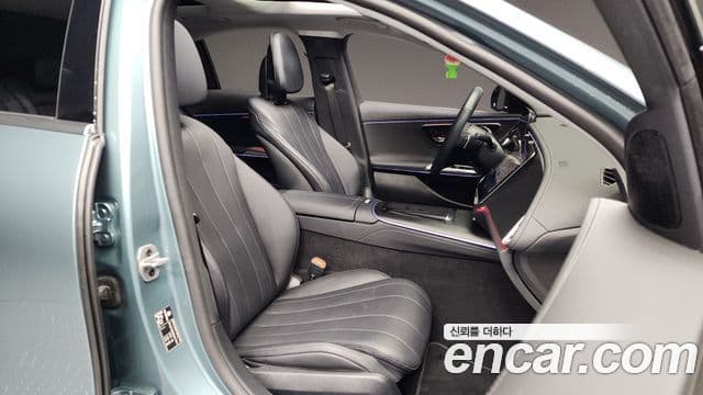 Mercedes-Benz E-класс W214 Avantgarde, 2024 11